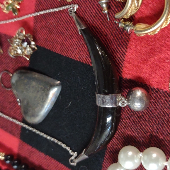 Vintage Jewelry Lot Signed Rhinestones Sterling Silver Glass Jade Unique Vintage - Picture 14 of 16